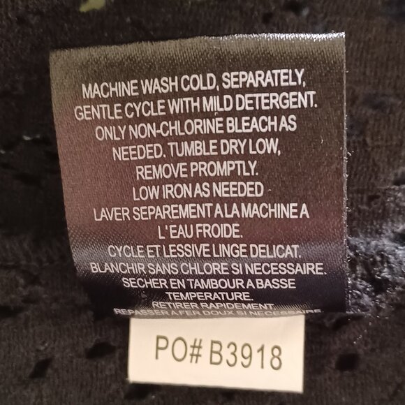 LIKE NEW! Volcom "Frochickie" Black Open Lace Jacket Size XS - Picture 10 of 10